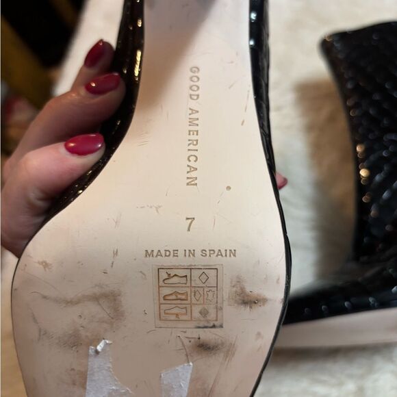 Good American Black Heeled Boots with Stiletto Heel - Picture 3 of 7